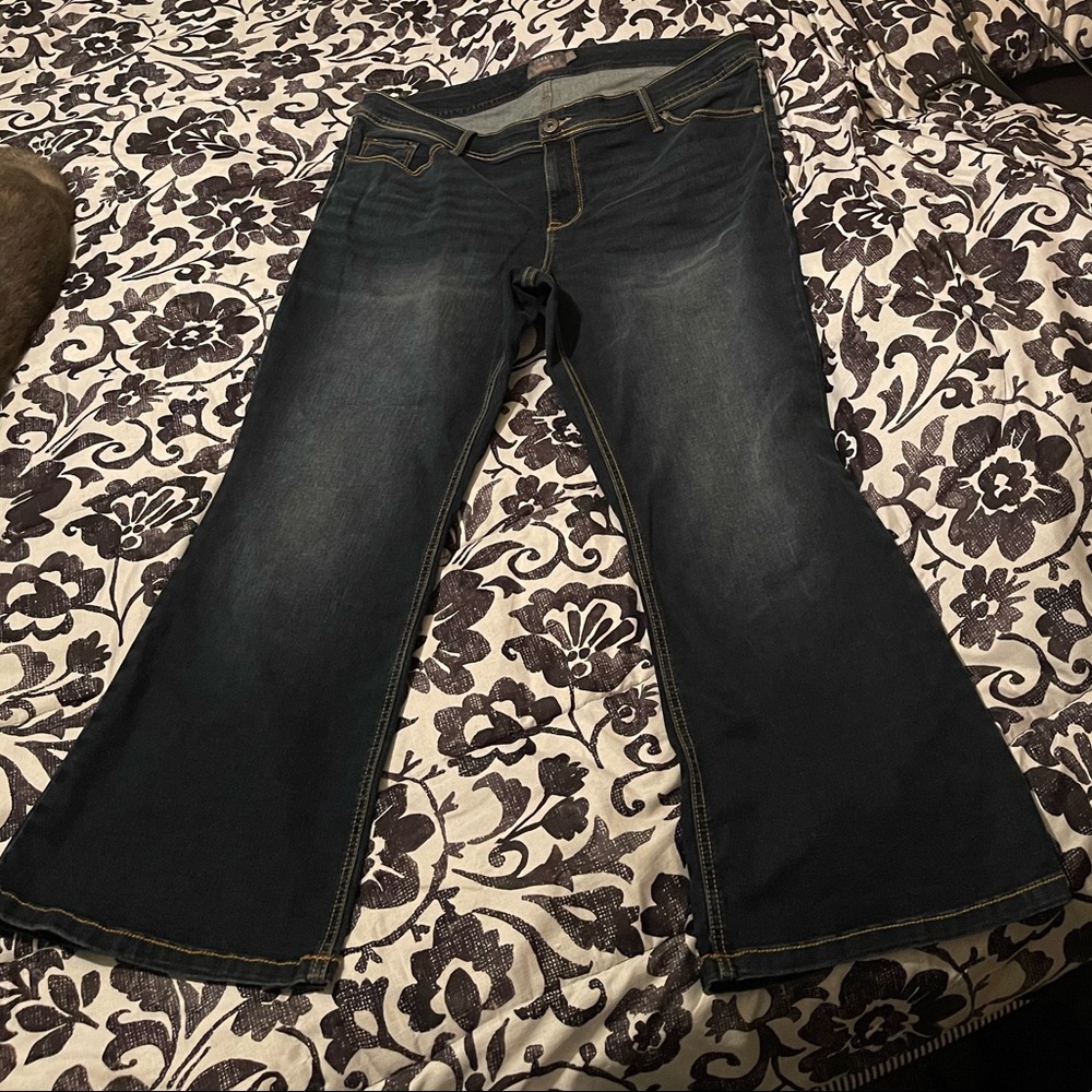 Torrid LUXE SLIM BOOT JEAN - SUPER STRETCH MEDIUM WASH- Extra Short!!